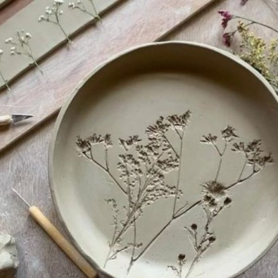 Atelier Impression botanique sur argile