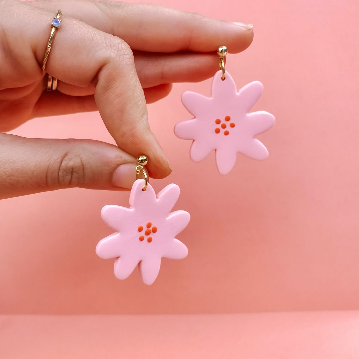 Atelier Fabrication de boucles d'oreilles en argile polymère