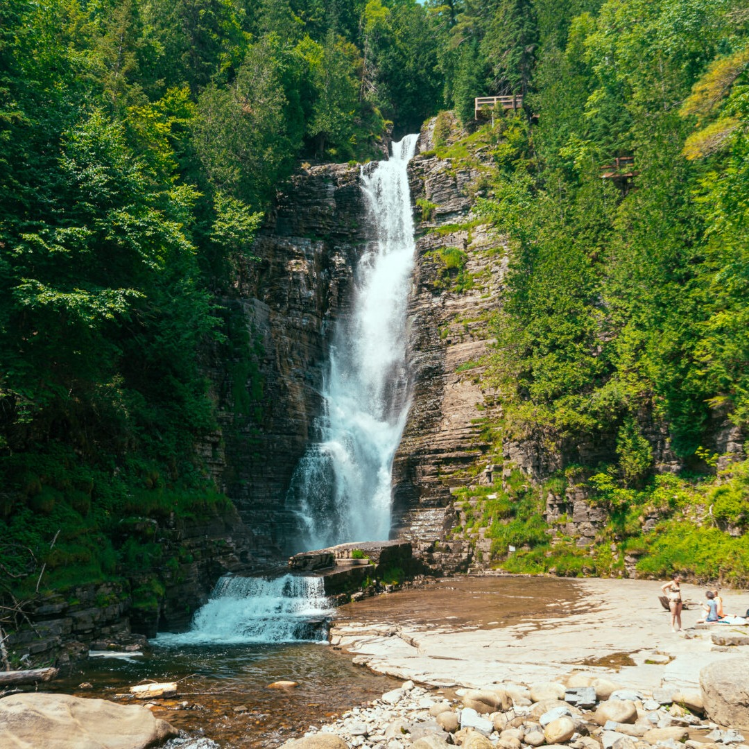 Chute Jean-Larose